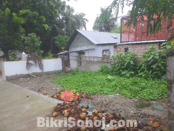 জরুরী ভিত্তিতে জমি বিক্রয় করা হবে